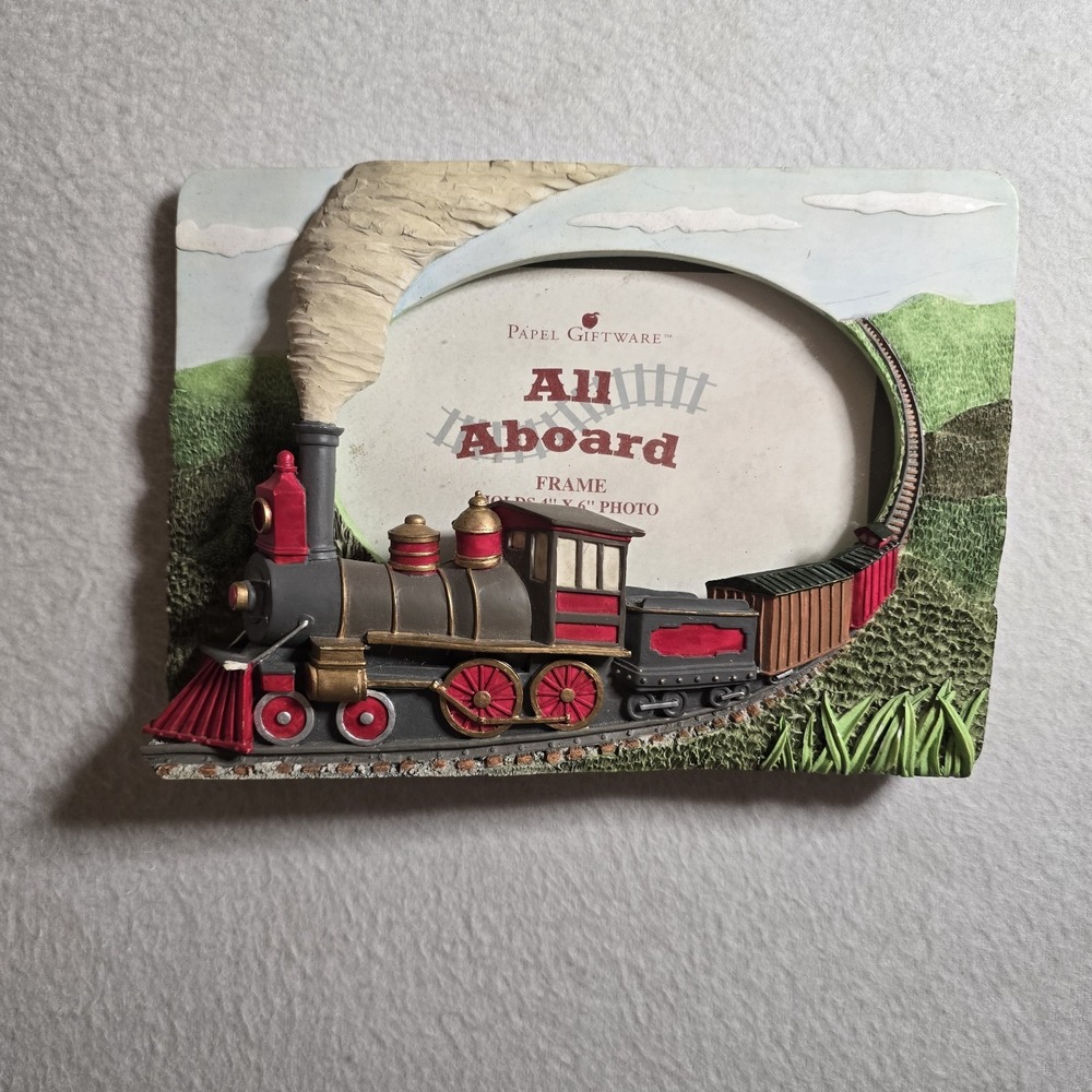 Vintage Papel Giftware 3D Train Picture Frame All Aboard Resin Locomotive 4x6